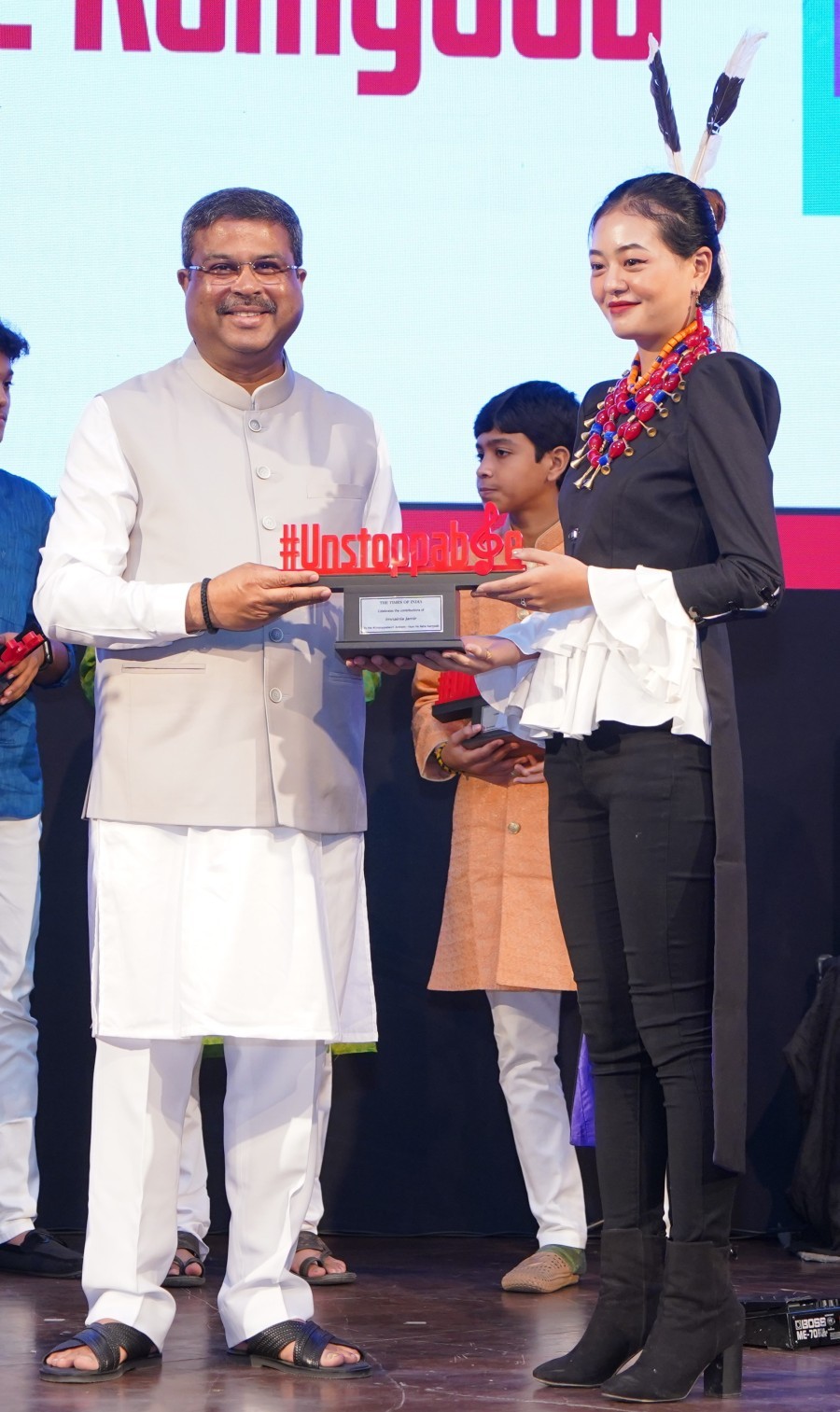 Imnainla Jamir awarded by Dharmendra Pradhan, Minister of Education, Government of India.